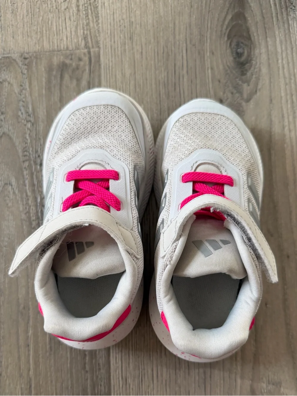 adidas Kids Beige Sneakers with Bright Pink Accents